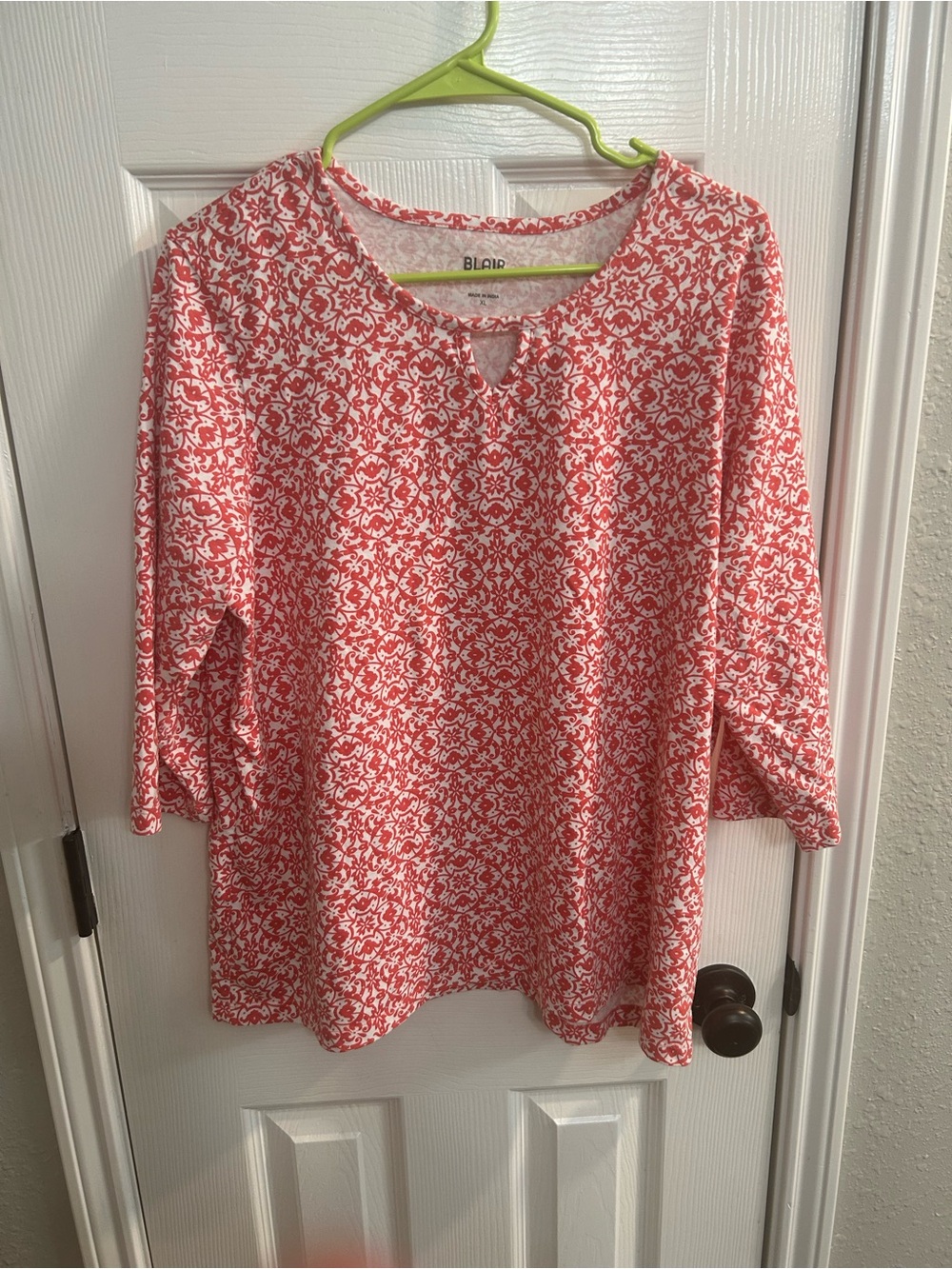 Blair Size XL Coral White Top Cotton Blend 3/4 Sleeves Made in India Beauty